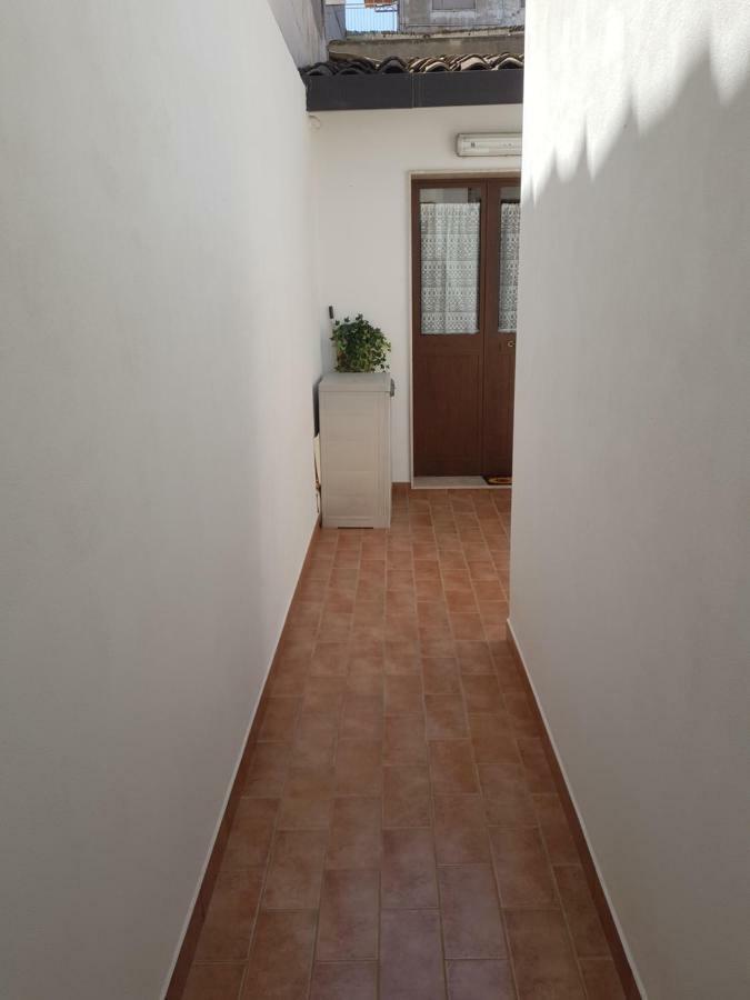 Half House Floridia Villa Luaran gambar